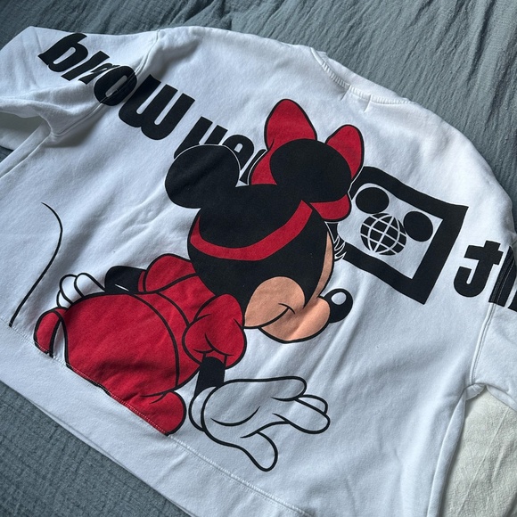 Retro 2024 Minnie Mouse Disney World Jersey Sweatshirt Size  XL Crew Neck - Picture 2 of 6